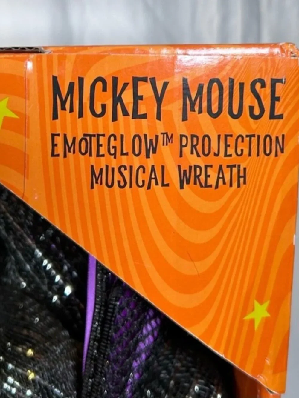 Gemmy Disney Mickey Mouse Halloween Ghost Emoteglo Projection Musical Wreath